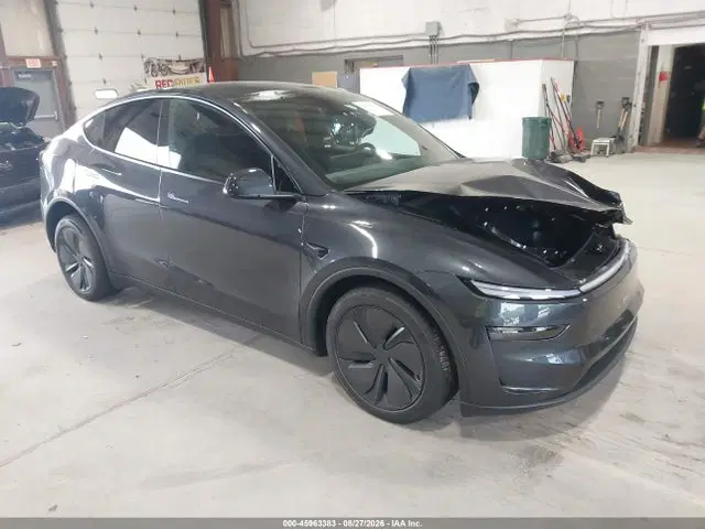 7SAYGAEE1TF676118 — 2026 Tesla Model Y, Front & Rear, фото до ремонта
