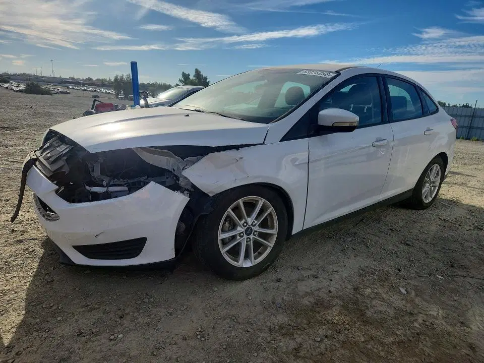 1FADP3F2XFL329101 — 2015 Ford Focus, Передняя часть (Front End), фото до ремонта