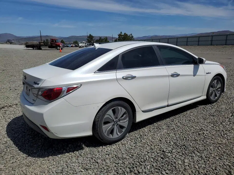 2015 Hyundai SONATA HYBRID VIN KMHEC4A45FA127153 фото 3