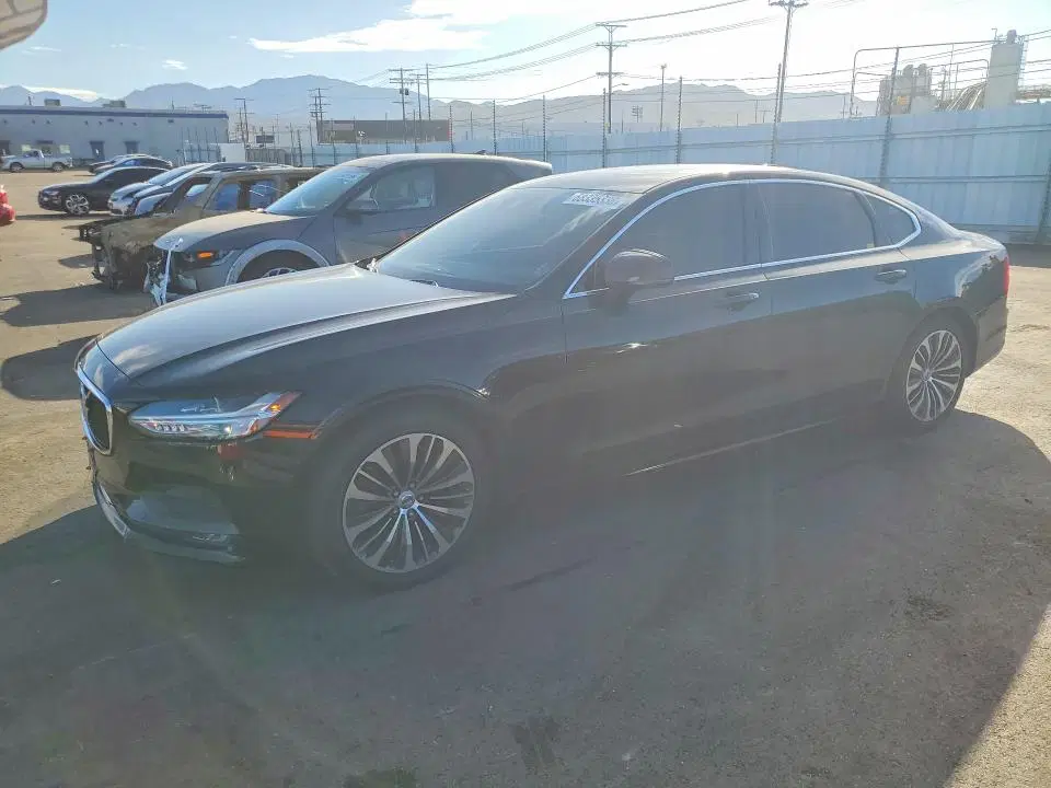 LVYA22MK6LP175444 — 2020 Volvo S90, Мелкие вмятины и царапины, фото до ремонта