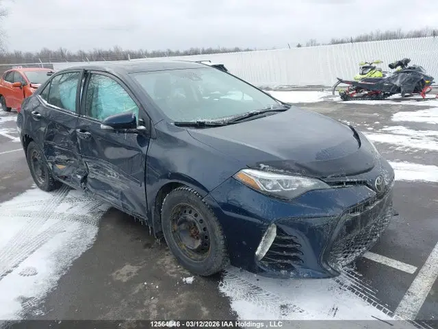 2T1BURHE9JC001138 — 2018 Toyota Corolla, Right Side, фото до ремонта
