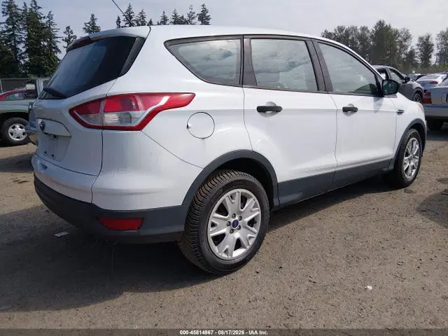 2014 Ford ESCAPE S VIN 1FMCU0F77EUB99940 фото 4
