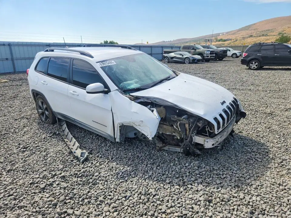 2018 Jeep Cherokee VIN 1C4PJMCX0JD602757 фото 4