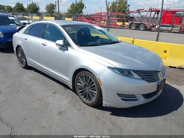 3LN6L2LUXGR627726 — 2016 Lincoln MKZ Hybrid, Rear, фото до ремонта