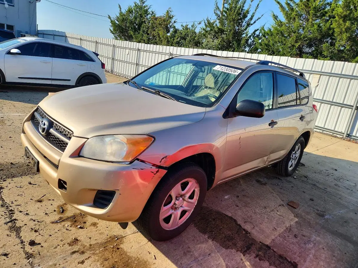 2T3BF4DV5AW033044 — 2010 Toyota RAV 4, подтопление, фото до ремонта