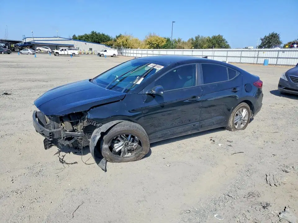 KMHD84LF8KU773095 — 2019 Hyundai Elantra, Front End, фото до ремонта
