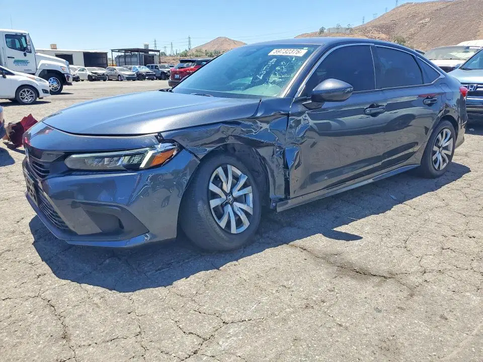 2HGFE2F26RH520813 — 2024 Honda Civic, Front End, фото до ремонта