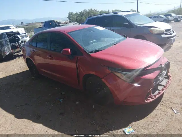 5YFEPMAE9MP232790 — 2021 Toyota Corolla LE, Front & Rear, фото до ремонта