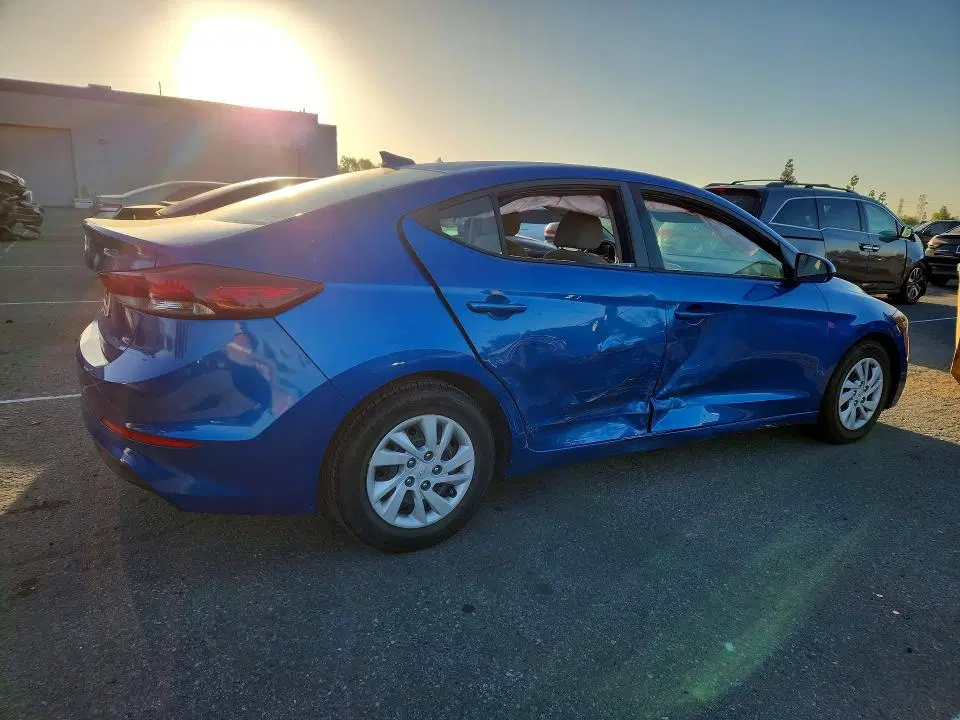 2018 Hyundai Elantra VIN 5NPD74LF3JH394943 фото 3