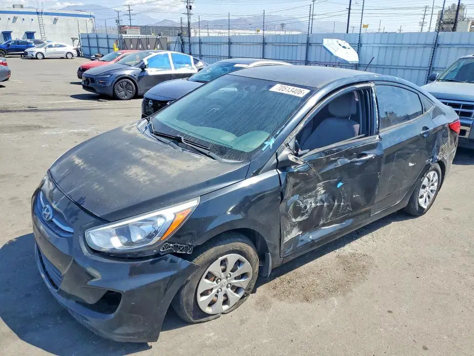 KMHCT4AE7GU137036 — 2016 Hyundai Accent, Боковая часть, фото до ремонта