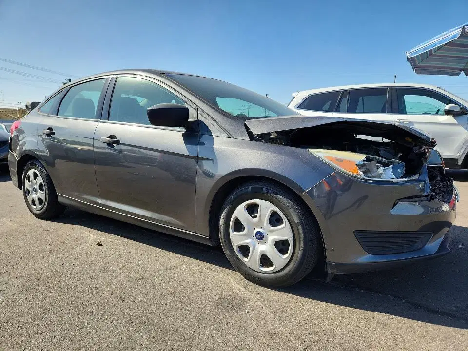 2016 FORD FOCUS VIN 1FADP3E21GL282303 фото 4