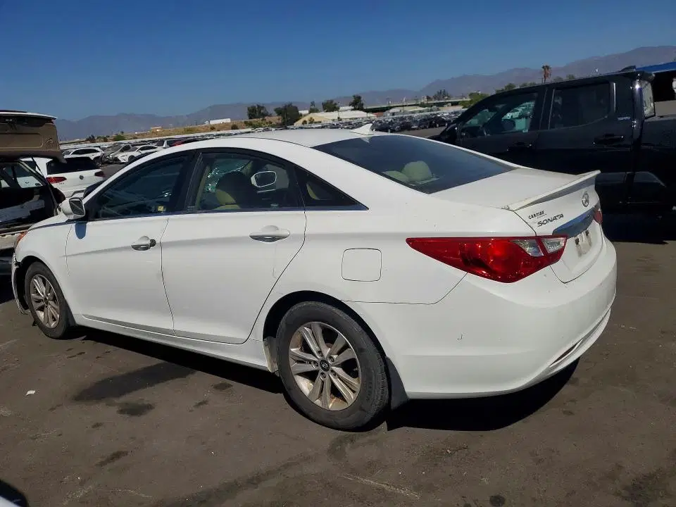 2013 HYUNDAI SONATA VIN 5NPEB4AC8DH671375 фото 2