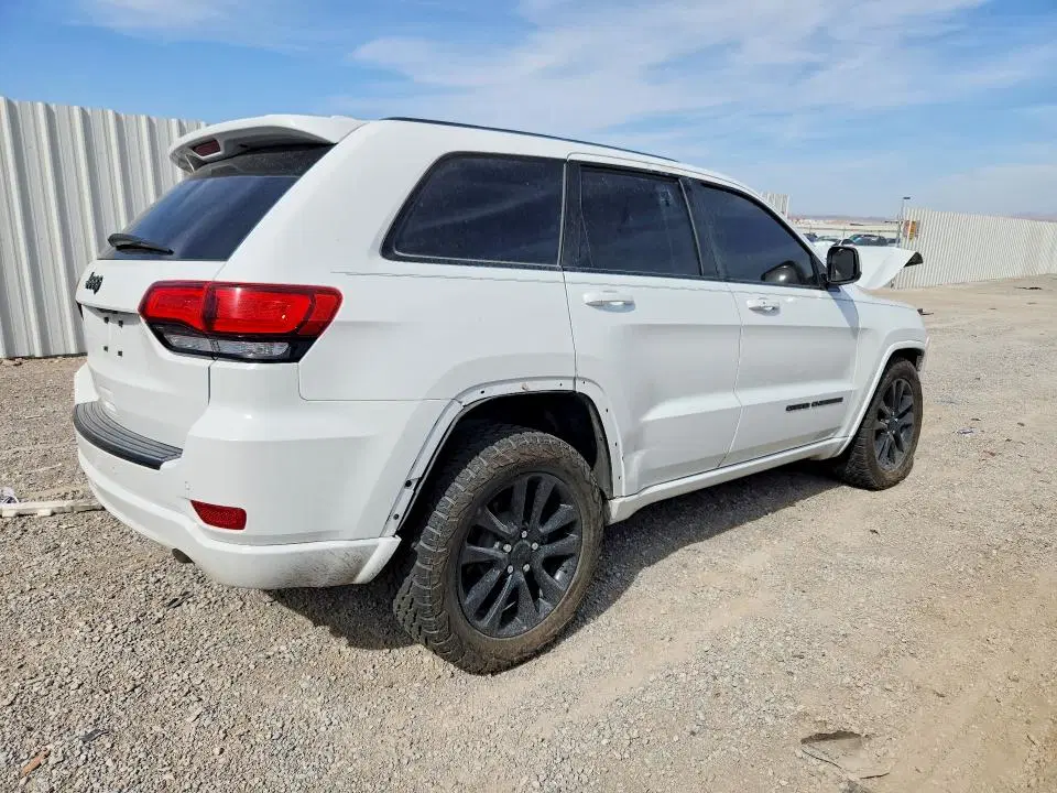 2017 Jeep Grand Cherokee VIN 1C4RJEAG7HC770302 фото 3