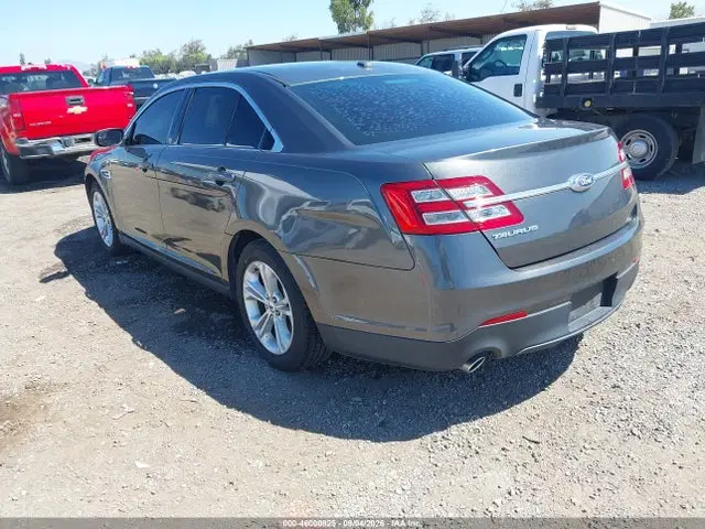 2018 Ford TAURUS SE VIN 1FAHP2D89JG135938 фото 3