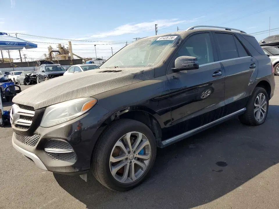 4JGDA6DB9HA901043 — 2017 Mercedes-Benz GLE, MINOR DENT/SCRATCHES, фото до ремонта