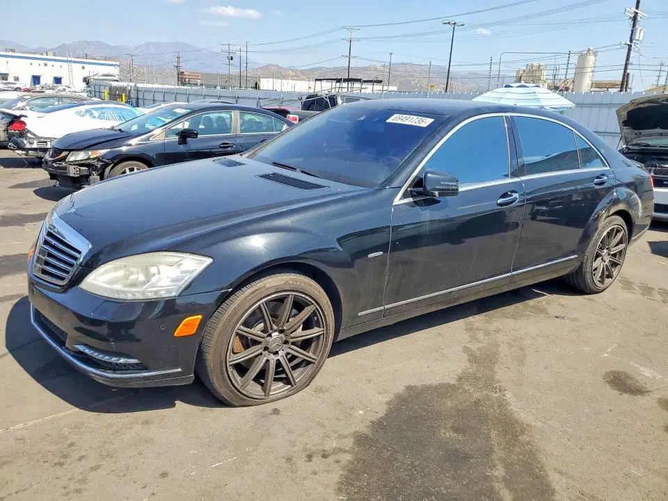 WDDNG9EBXCA457676 — 2012 Mercedes-Benz S, MINOR DENT/SCRATCHES, фото до ремонта