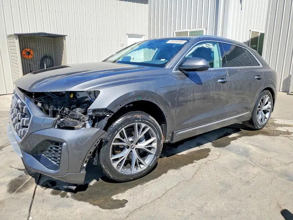 WA1BVBF15TD033895 — 2026 Audi Q8, Передняя часть (Front End), фото до ремонта
