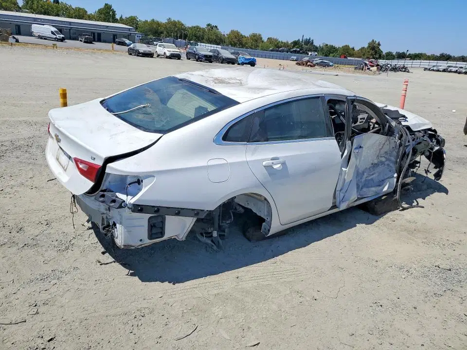 2017 Chevrolet Malibu VIN 1G1ZE5ST0HF188422 фото 3