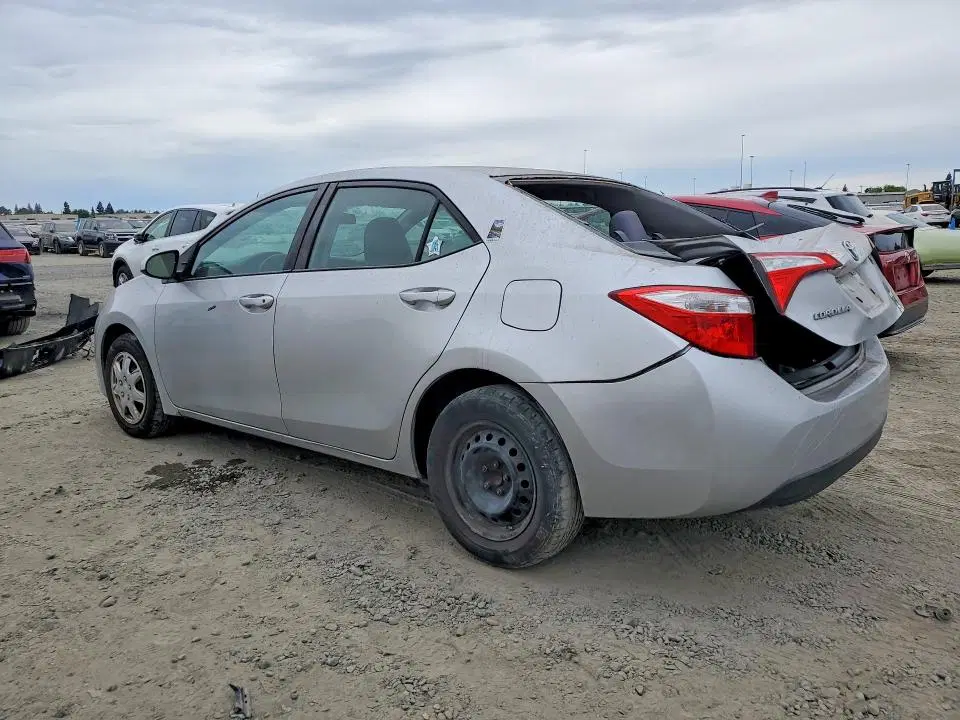 2016 Toyota Corolla VIN 5YFBURHE8GP491449 фото 2