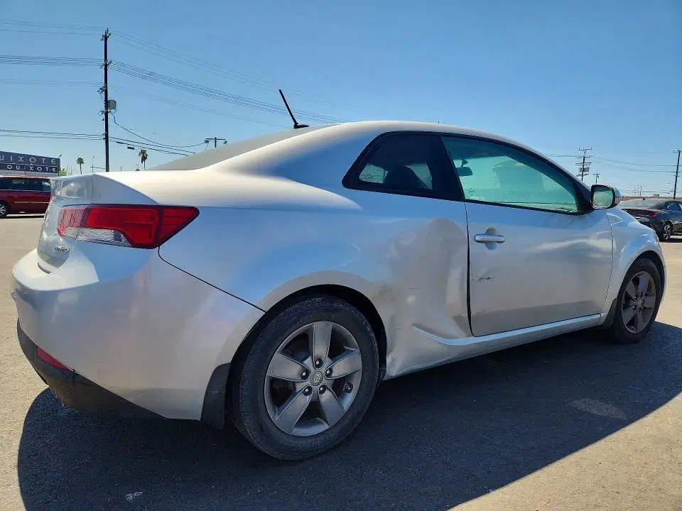 2012 KIA FORTE KOUP VIN KNAFU6A24C5597756 фото 3