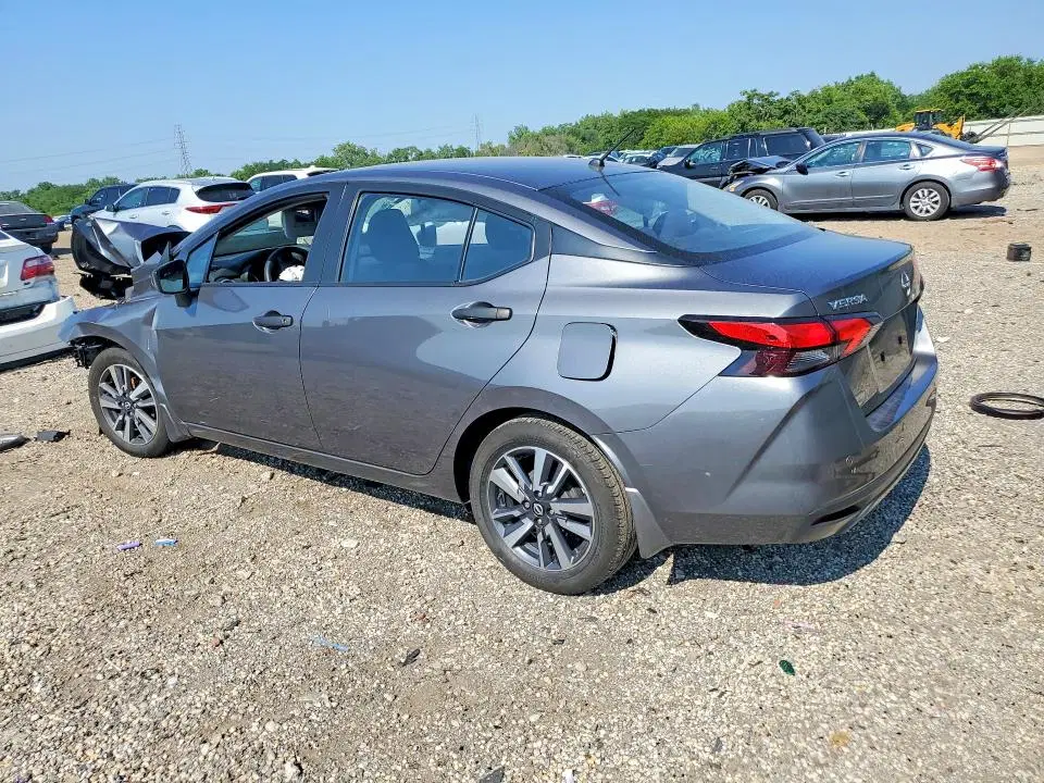 2024 NISSAN VERSA VIN 3N1CN8DV4RL844418 фото 2