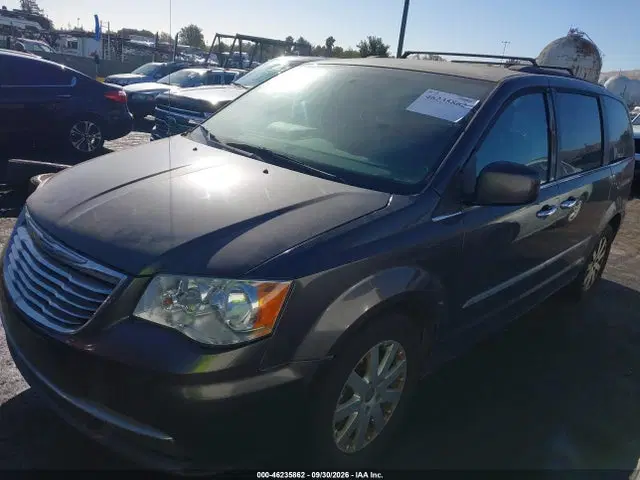2015 Chrysler Town &amp; Country Touring VIN 2C4RC1BG6FR699356 фото 2