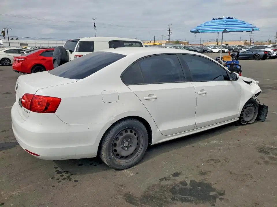 2011 VOLKSWAGEN JETTA VIN 3VWDZ7AJ9BM373915 фото 3