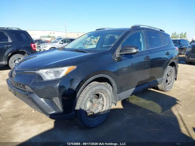 2017 Toyota RAV4 LE VIN 2T3BFREV6HW601792 фото 2