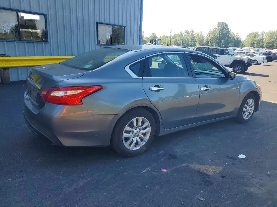2016 Nissan Altima VIN 1N4AL3AP3GN326953 фото 3