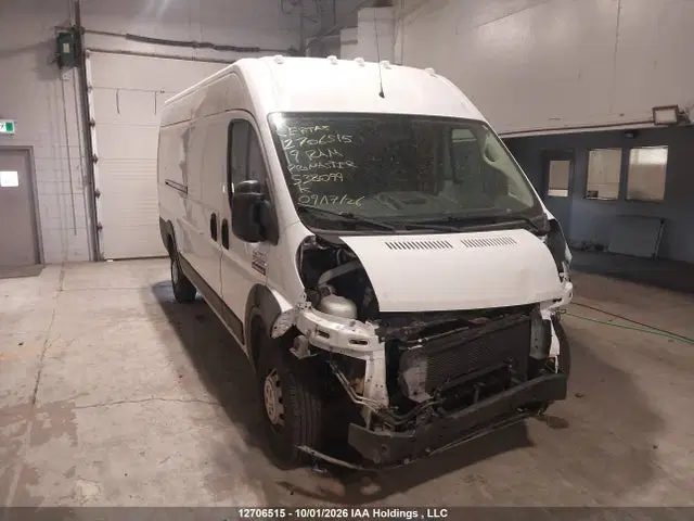 3C6URVJG2KE538099 — 2019 RAM Promaster 3500 3500 High, Передняя часть (Front), фото до ремонта