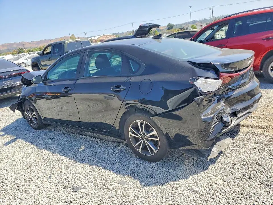 2024 KIA Forte VIN 3KPF24AD6RE759219 фото 2