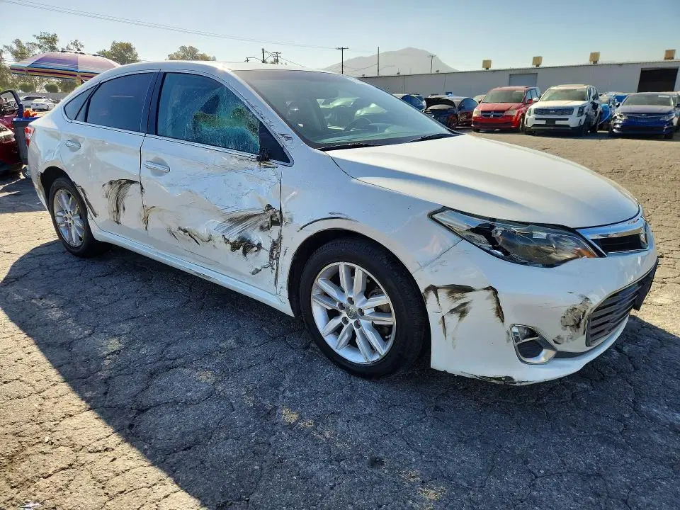 2015 Toyota Avalon VIN 4T1BK1EB3FU192708 фото 4