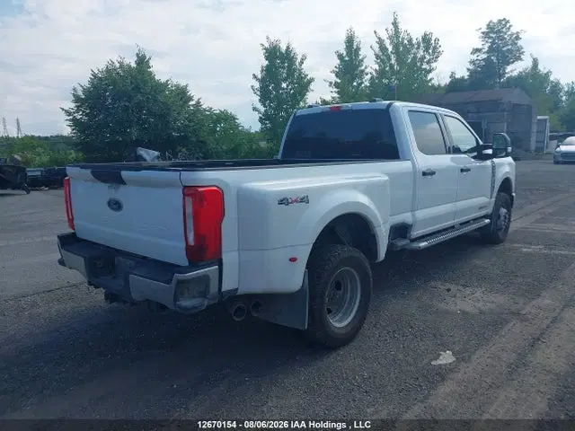 2024 Ford F350 Super Duty VIN 1FT8W3DT3REE80400 фото 4