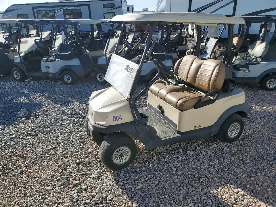 AN2038109427 — 2020 Club Car Tempo Lithium, Мелкие вмятины и царапины (Minor Dent/Scratches), фото до ремонта