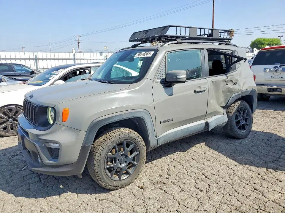ZACNJBBB6LPM00718 — 2020 Jeep Renegade, Side, фото до ремонта