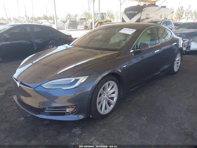 2020 Tesla Model S Long Range Dual Motor All-wheel Drive/long Range Plus Dual Motor All-wheel Drive VIN 5YJSA1E25LF366404 фото 2