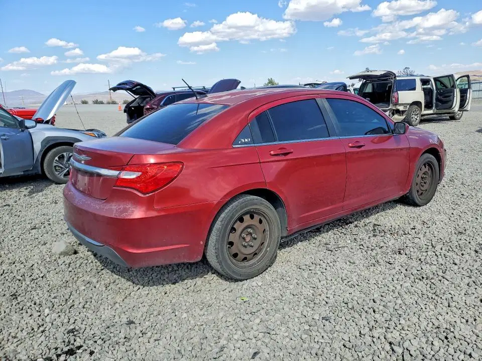 2014 Chrysler 200 VIN 1C3CCBAB0EN210709 фото 3