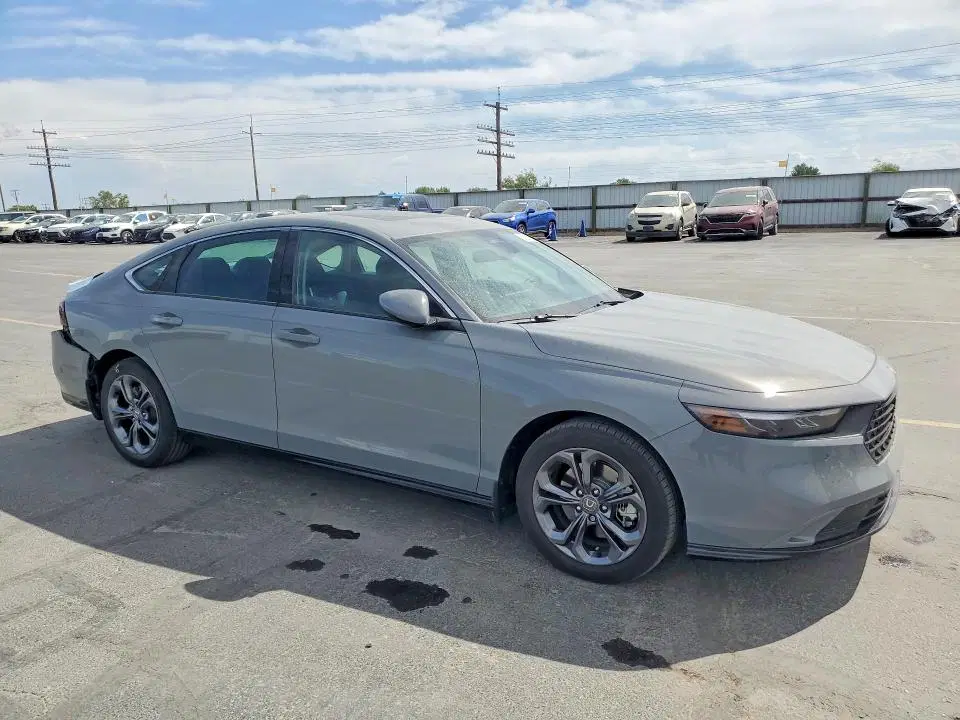 2025 Honda Accord VIN 1HGCY2F69SA074884 фото 4