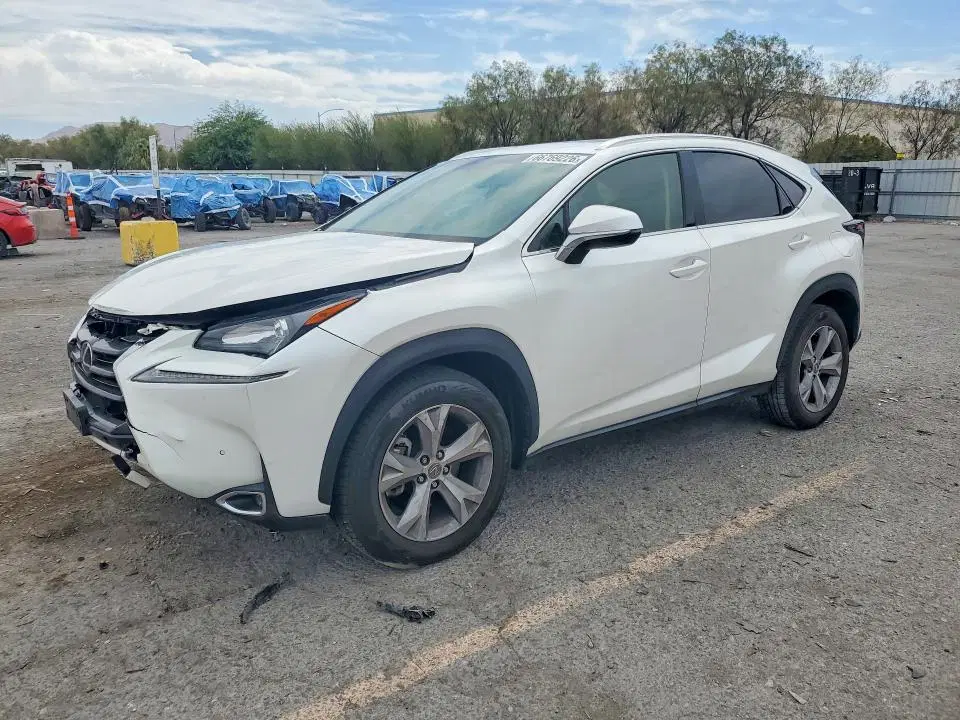JTJYARBZ6H2072138 — 2017 Lexus NX 200T, Передняя часть (Front End), фото до ремонта