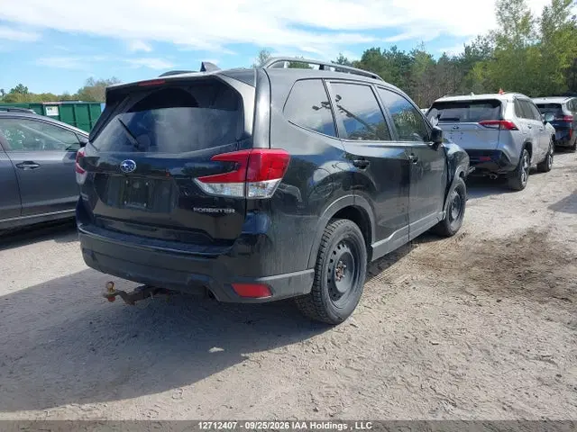 2019 Subaru Forester Premium VIN JF2SKEDC2KH570236 фото 4