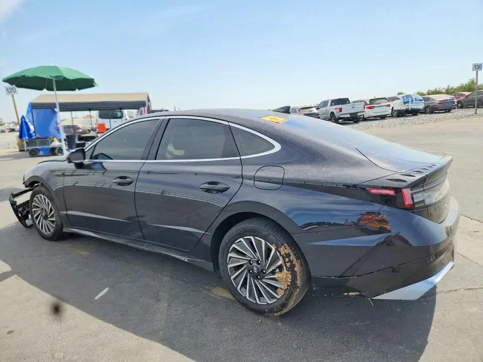 2026 Hyundai SONATA HYBRID VIN KMHL54JJXTA138975 фото 2