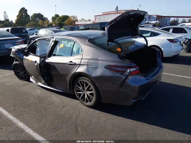 2023 Toyota CAMRY SE VIN 4T1G11AKXPU775941 фото 3
