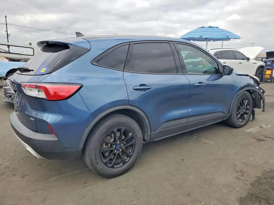 2020 Ford Escape VIN 1FMCU0BZ9LUB78978 фото 3