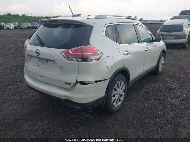 2015 Nissan ROGUE S/SV VIN 5N1AT2MT6FC772811 фото 4