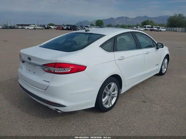 2018 Ford Fusion Hybrid S VIN 3FA6P0UUXJR100519 фото 4