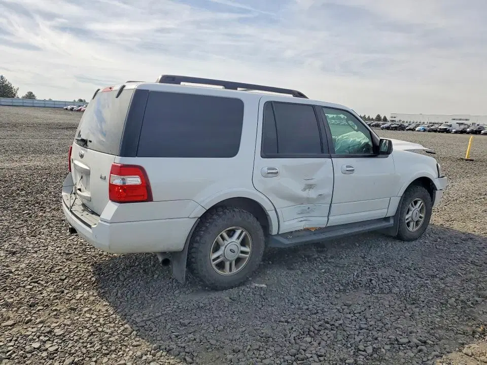 2014 Ford Expedition VIN 1FMJU1J54EEF35265 фото 3