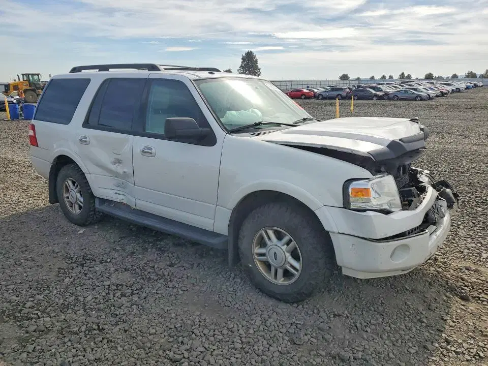 2014 Ford Expedition VIN 1FMJU1J54EEF35265 фото 4