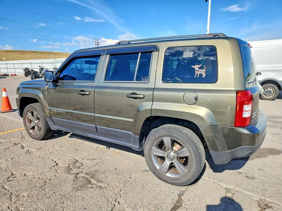 2015 Jeep Patriot VIN 1C4NJRFB8FD339882 фото 2