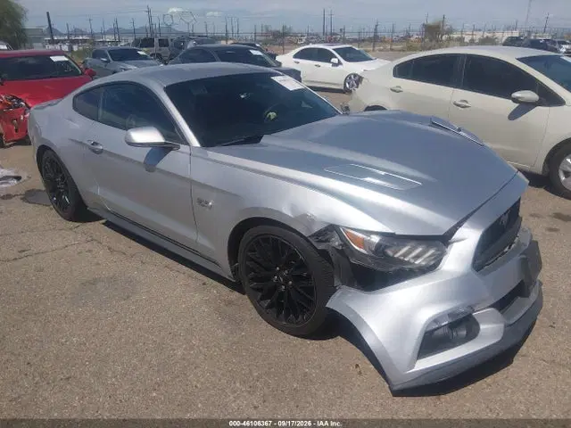 1FA6P8CF4F5391935 — 2015 Ford Mustang GT Premium, Передняя часть слева (Left Front), фото до ремонта