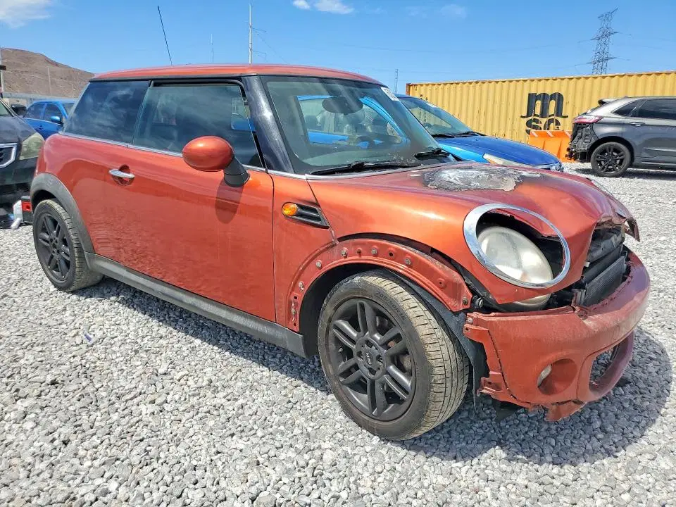2011 MINI COOPER VIN WMWSU3C56BT099220 фото 4